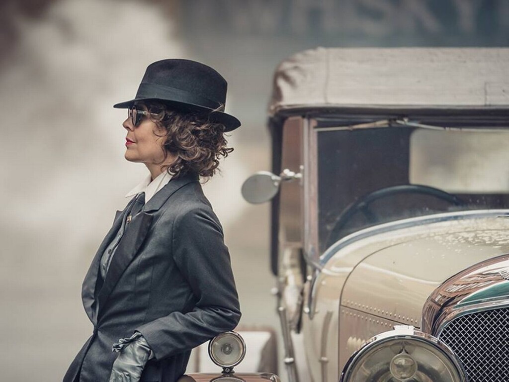 Look de Polly Shelby