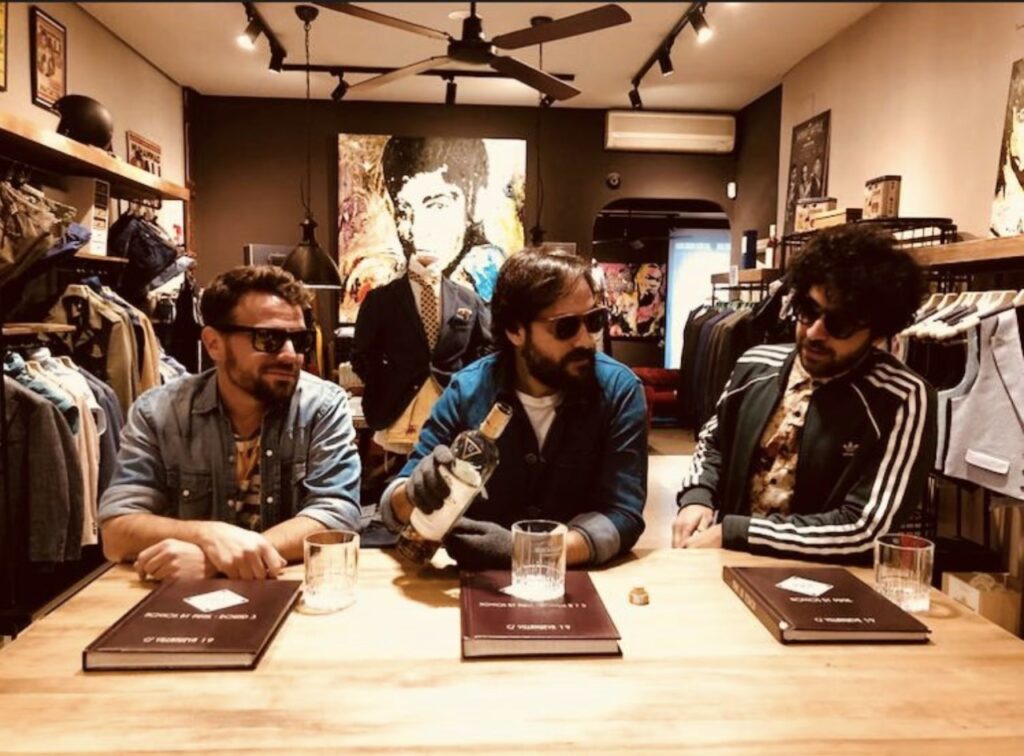 Los Cosmicos en Pugil Store