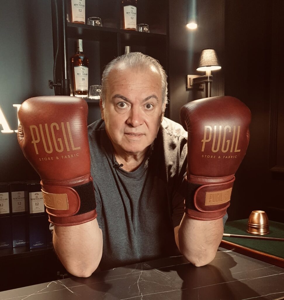 Roberto Cejas en Pugil Store